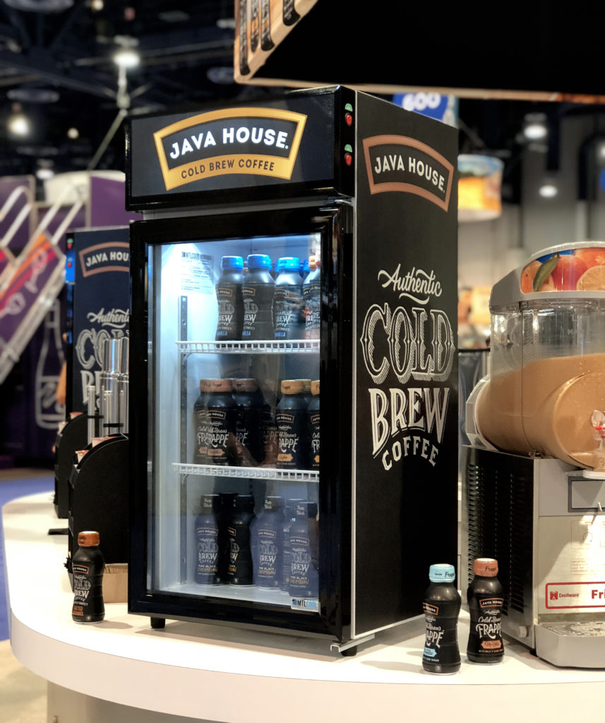 MTL cool Aspen 50 at NACS SHOW 2018 in Java House Booth 